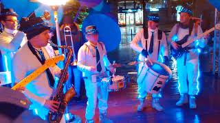 Pop corn 007 - Live Douai 2017 (Fanfare de rue) Pop corn 007 - Live Douai 2017 (Fanfare de rue)